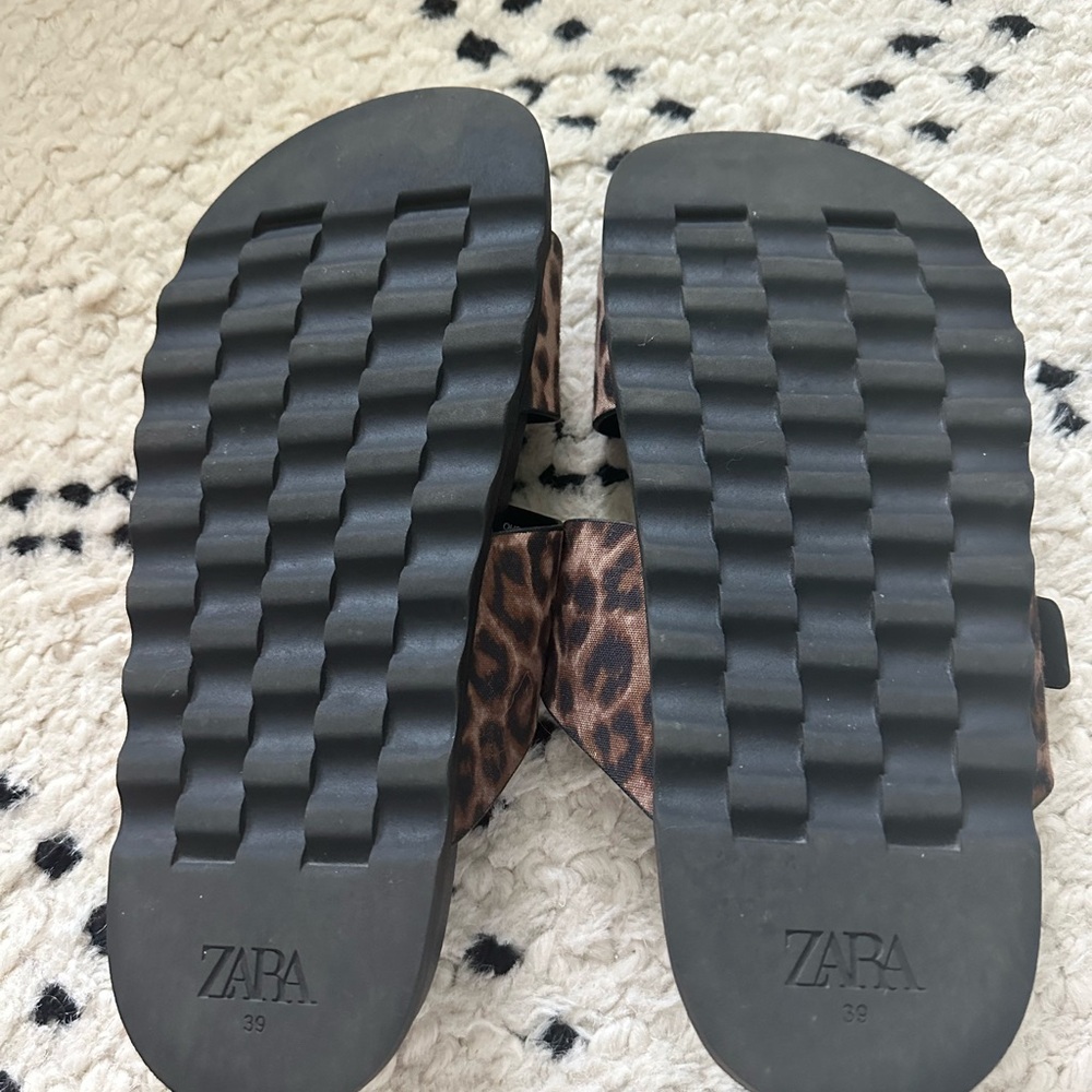 Zara Black and Brown Slide Sandals with Double Straps - Picture 3 of 10